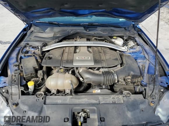 ✅ 2018 Ford Mustang GT Premium • VIN: 1FATP8FF4J5115861 • Lot: 87112955. Wystawiony na Copart z przebiegiem 68 949 mil. Bezpłatny archiwum sprzedaży aukcyjnych z USA i szczegółowy raport historii pojazdu na DreamBid. Zdjęcie 11.