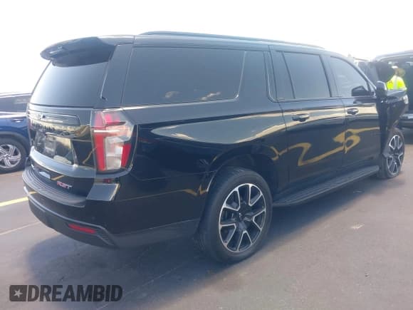 ✅ 2023 Chevrolet Suburban • VIN: 1GNSCEKT8PR130495 • Lot: 42572996. Listed on IAAI with 115,347 mi. Free auction sales archive from the USA and detailed vehicle history report at DreamBid. Image 4.