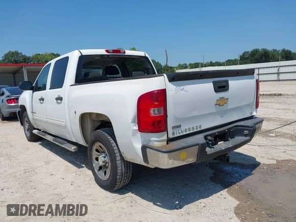 2010 Chevrolet Silverado 1500 LT z VIN 3GCRCSEA0AG279717, wystawiony jako IAAI lot #43033522 z przebiegiem 177 742 mil mil oraz . Historia ofert i sprzedaży dostępna na DreamBid. Obrazek 3.