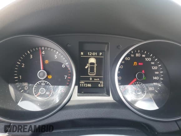 ✅ 2010 Volkswagen Golf GTI • VIN: WVWHD7AJ7AW421915 • Лот: 69606005. Опубликован ранее на Copart с пробегом 117 246 миль. Бесплатный доступ к архиву аукционных продаж из США и подробный отчёт об истории автомобиля на DreamBid. Изображение 9.