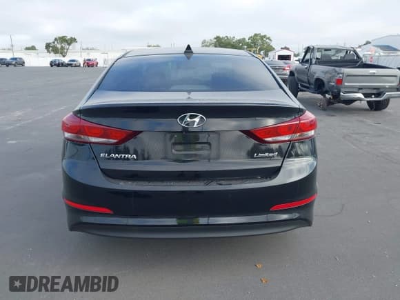 ✅ 2018 Hyundai Elantra Value Edition • VIN: KMHD84LF0JU449461 • Lot: 43531047. Listed on IAAI with 86,269 mi. Free auction sales archive from the USA and detailed vehicle history report at DreamBid. Image 16.