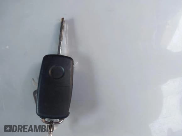 ✅ 2015 Volkswagen Beetle Fleet Edition • VIN: 3VWF17AT6FM639589 • Lot: 42538753. Listed on IAAI with 104,935 mi. Free auction sales archive from the USA and detailed vehicle history report at DreamBid. Image 11.