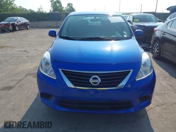 ✅ 2014 Nissan Versa S • VIN: 3N1CN7AP4EL847507 • Lot: 42679554. Listed on IAAI with 158,182 mi. Free auction sales archive from the USA and detailed vehicle history report at DreamBid. Image 6.