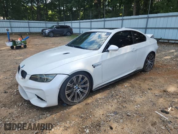 ✅ 2011 BMW M3 • VIN: WBSKG9C57BE645808 • Lot: 63210675. Listed on Copart with 132,853 mi. Free auction sales archive from the USA and detailed vehicle history report at DreamBid. Image 1.