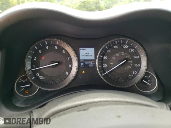 ✅ 2018 Infiniti Q70 Luxe • VIN: JN1BY1AP2JM181117 • Lot: 60838735. Listed on Copart with 80,594 mi. Free auction sales archive from the USA and detailed vehicle history report at DreamBid. Image 9.