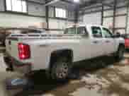 2013 Chevrolet Silverado 3500HD Work Truck z VIN 1GC4KZCG1DF112074, wystawiony jako Copart lot #83610144 z przebiegiem 155 101 mil mil oraz Czysty tytuł • Clean title. Historia ofert i sprzedaży dostępna na DreamBid. Obrazek 3.