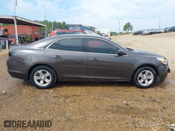 2013 Chevrolet Malibu LS z VIN 1G11A5SA7DF313756, wystawiony jako IAAI lot #43139920 z przebiegiem 149 371 mil mil oraz . Historia ofert i sprzedaży dostępna na DreamBid. Obrazek 13.