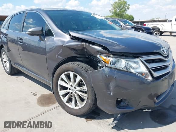 ✅ 2015 Toyota Venza XLE • VIN: 4T3ZA3BB1FU094060 • Lot: 43336183. Listed on IAAI with 129,291 mi. Free auction sales archive from the USA and detailed vehicle history report at DreamBid. Image 6.