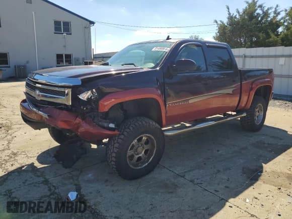 ✅ 2008 Chevrolet Silverado 1500 1LT • VIN: 2GCEK13J481272156 • Лот: 81480865. Опубликован ранее на Copart с пробегом 154 731 миль. Бесплатный доступ к архиву аукционных продаж из США и подробный отчёт об истории автомобиля на DreamBid. Изображение 1.