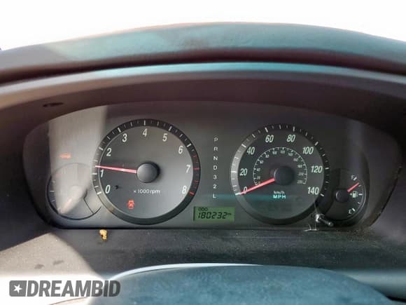 ✅ 2004 Hyundai Elantra GLS • VIN: KMHDN46D94U916934 • Lot: 91681385. Listed on Copart with 180,232 mi. Free auction sales archive from the USA and detailed vehicle history report at DreamBid. Image 9.