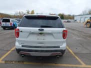 ✅ 2017 Ford Explorer XLT • VIN: 1FM5K8D88HGD84283 • Лот: 43609102. Опубликован ранее на IAAI с пробегом 105 629 миль. Бесплатный доступ к архиву аукционных продаж из США и подробный отчёт об истории автомобиля на DreamBid. Изображение 16.
