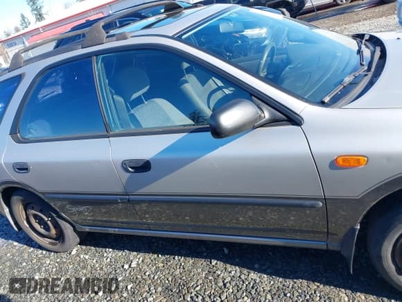 ✅ 1999 Subaru Impreza Outback Special Sports • VIN: JF1GF4851XH806032 • Лот: 41472485. Опубликован ранее на IAAI с пробегом 157 602 миль. Бесплатный доступ к архиву аукционных продаж из США и подробный отчёт об истории автомобиля на DreamBid. Изображение 13.