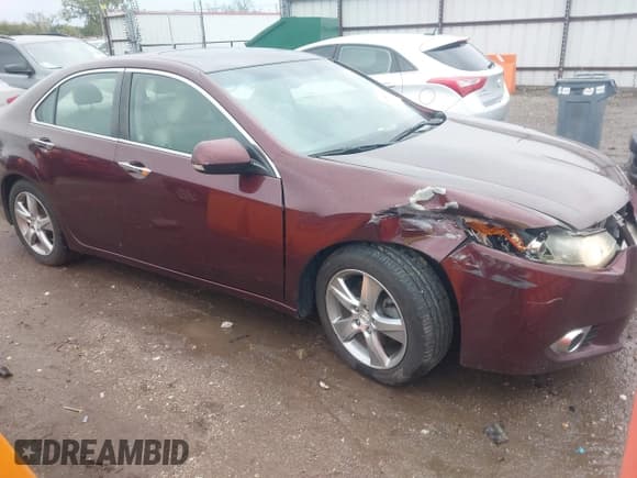 ✅ 2011 Acura TSX • VIN: JH4CU2F63BC010336 • Lot: 43564295. Listed on IAAI with 210,686 mi. Free auction sales archive from the USA and detailed vehicle history report at DreamBid. Image 1.
