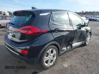✅ 2017 Chevrolet Bolt EV LT • VIN: 1G1FW6S01H4190638 • Lot: 41337938. Wystawiony na IAAI z przebiegiem 33 146 mil. Bezpłatny archiwum sprzedaży aukcyjnych z USA i szczegółowy raport historii pojazdu na DreamBid. Zdjęcie 4.