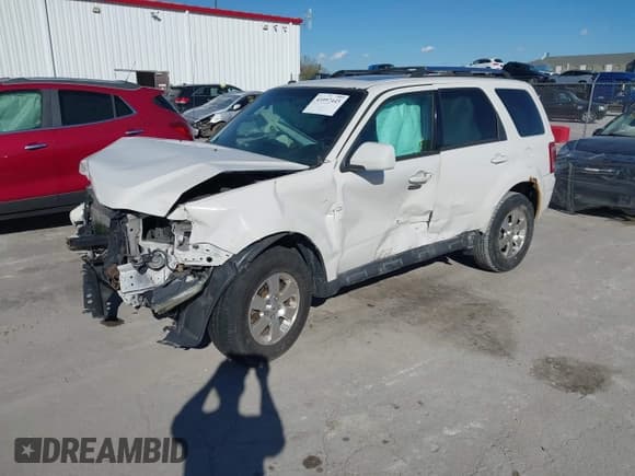 ✅ 2012 Ford Escape Limited • VIN: 1FMCU0E77CKB02522 • Lot: 43597445. Wystawiony na IAAI z przebiegiem 177 057 mil. Bezpłatny archiwum sprzedaży aukcyjnych z USA i szczegółowy raport historii pojazdu na DreamBid. Zdjęcie 18.