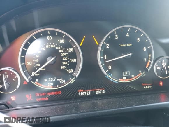 ✅ 2018 BMW X5 sDrive35i • VIN: 5UXKR2C53J0Z21050 • Lot: 86781885. Wystawiony na Copart z przebiegiem 116 721 mil. Bezpłatny archiwum sprzedaży aukcyjnych z USA i szczegółowy raport historii pojazdu na DreamBid. Zdjęcie 9.