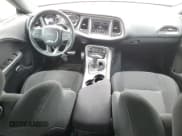 ✅ 2019 Dodge Challenger R/T • VIN: 2C3CDZBT1KH557161 • Lot: 57725704. Wystawiony na Copart z przebiegiem 46 783 mil. Bezpłatny archiwum sprzedaży aukcyjnych z USA i szczegółowy raport historii pojazdu na DreamBid. Zdjęcie 8.