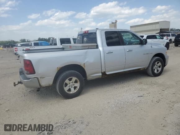 ✅ 2010 Dodge 1500 TRX • VIN: 1D7RV1GT4AS114979 • Lot: 57456225. Wystawiony na Copart z przebiegiem 285 286 mil. Bezpłatny archiwum sprzedaży aukcyjnych z USA i szczegółowy raport historii pojazdu na DreamBid. Zdjęcie 3.