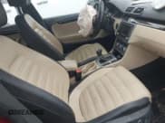 ✅ 2013 Volkswagen CC Executive • VIN: WVWGU7AN9DE561506 • Лот: 41459074. Опубликован ранее на IAAI с пробегом 70 128 миль. Бесплатный доступ к архиву аукционных продаж из США и подробный отчёт об истории автомобиля на DreamBid. Изображение 5.