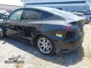 ✅ 2022 Tesla Model Y Long Range • VIN: 7SAYGDEE9NA022842 • Lot: 42003782. Wystawiony na IAAI z przebiegiem 36 010 mil. Bezpłatny archiwum sprzedaży aukcyjnych z USA i szczegółowy raport historii pojazdu na DreamBid. Zdjęcie 3.