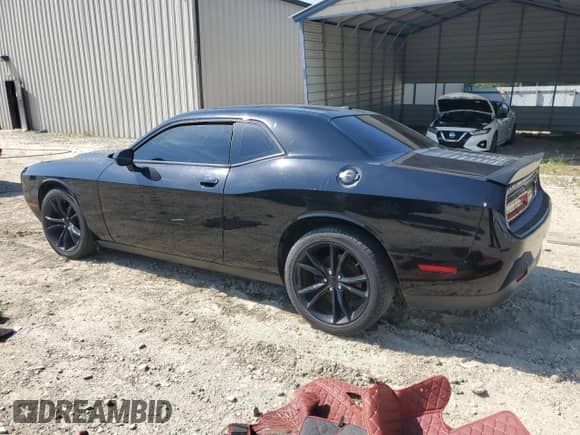 2016 Dodge Challenger SXT Plus z VIN 2C3CDZAG3GH201418, wystawiony jako Copart lot #62161915 z przebiegiem 130 715 mil mil oraz Szkoda całkowita • Salvage title. Historia ofert i sprzedaży dostępna na DreamBid. Obrazek 2.