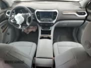 ✅ 2022 GMC Acadia SLE • VIN: 1GKKNRL42NZ113601 • Lot: 60819195. Wystawiony na Copart z przebiegiem 37 408 mil. Bezpłatny archiwum sprzedaży aukcyjnych z USA i szczegółowy raport historii pojazdu na DreamBid. Zdjęcie 8.