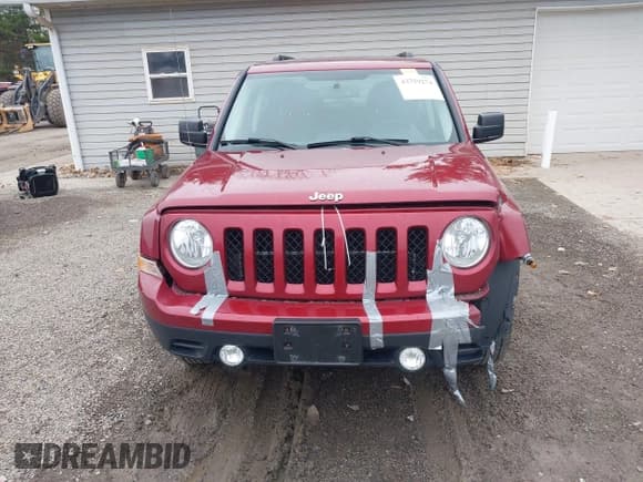 ✅ 2014 Jeep Patriot Latitude • VIN: 1C4NJRFB6ED629861 • Лот: 43759274. Опубликован ранее на IAAI с пробегом 80 159 миль. Бесплатный доступ к архиву аукционных продаж из США и подробный отчёт об истории автомобиля на DreamBid. Изображение 13.