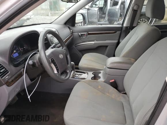 ✅ 2010 Hyundai Santa Fe GLS • VIN: 5NMSG3AB0AH345228 • Lot: 73937304. Listed on Copart with 193,881 mi. Free auction sales archive from the USA and detailed vehicle history report at DreamBid. Image 7.