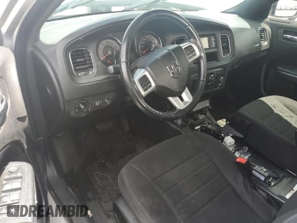 ✅ 2013 Dodge Charger Police • VIN: 2C3CDXAT6DH717754 • Lot: 68631555. Wystawiony na Copart z przebiegiem 117 968 mil. Bezpłatny archiwum sprzedaży aukcyjnych z USA i szczegółowy raport historii pojazdu na DreamBid. Zdjęcie 8.