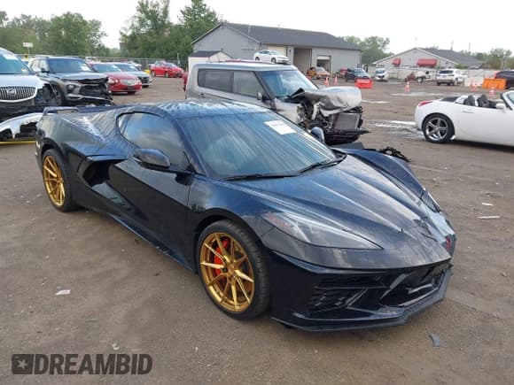 ✅ 2020 Chevrolet Corvette 2LT • VIN: 1G1Y72D44L5115367 • Лот: 42831694. Опубликован ранее на IAAI с пробегом 10 775 миль. Бесплатный доступ к архиву аукционных продаж из США и подробный отчёт об истории автомобиля на DreamBid. Изображение 1.