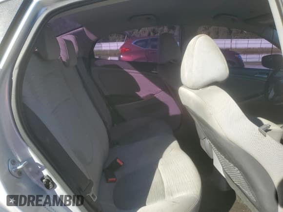 ✅ 2016 Hyundai Accent SE • VIN: KMHCT4AE1GU161946 • Lot: 66706904. Wystawiony na Copart z przebiegiem 97 026 mil. Bezpłatny archiwum sprzedaży aukcyjnych z USA i szczegółowy raport historii pojazdu na DreamBid. Zdjęcie 10.