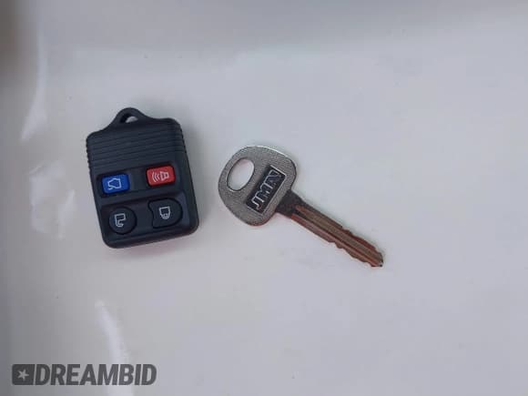 ✅ 2012 Hyundai Genesis Coupe 2.0T • VIN: KMHHT6KD0CU070569 • Лот: 42588532. Опубликован ранее на IAAI с пробегом 198 200 миль. Бесплатный доступ к архиву аукционных продаж из США и подробный отчёт об истории автомобиля на DreamBid. Изображение 11.