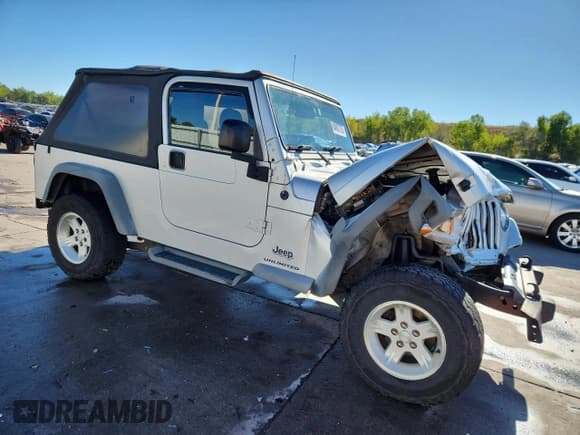 ✅ 2005 Jeep Wrangler Unlimited • VIN: 1J4FA44SX5P342719 • Лот: 84007275. Опубликован ранее на Copart с пробегом 171 614 миль. Бесплатный доступ к архиву аукционных продаж из США и подробный отчёт об истории автомобиля на DreamBid. Изображение 4.