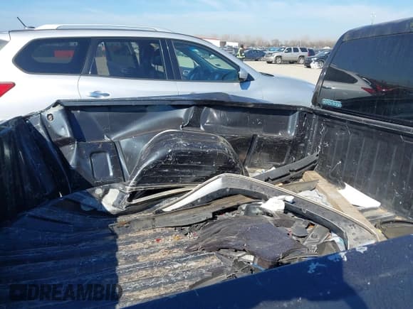 ✅ 2003 Chevrolet Silverado 1500 Work Truck • VIN: 1GCEC14X43Z124654 • Лот: 41656014. Опубликован ранее на IAAI с пробегом 188 379 миль. Бесплатный доступ к архиву аукционных продаж из США и подробный отчёт об истории автомобиля на DreamBid. Изображение 8.