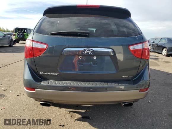 ✅ 2012 Hyundai Veracruz GLS • VIN: KM8NUDCC6CU185378 • Lot: 86885995. Listed on Copart with 138,240 mi. Free auction sales archive from the USA and detailed vehicle history report at DreamBid. Image 6.