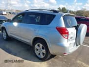 ✅ 2006 Toyota RAV4 Sport • VIN: JTMBD32V466008423 • Lot: 43699182. Listed on IAAI with 188,902 mi. Free auction sales archive from the USA and detailed vehicle history report at DreamBid. Image 3.