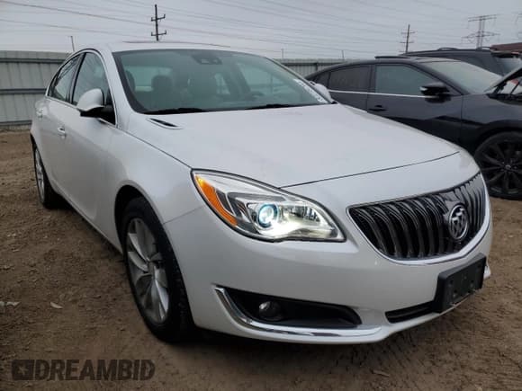 ✅ 2017 Buick Regal Premium II • VIN: 2G4GS5GX6H9112372 • Lot: 82235794. Wystawiony na Copart z przebiegiem 38 213 mil. Bezpłatny archiwum sprzedaży aukcyjnych z USA i szczegółowy raport historii pojazdu na DreamBid. Zdjęcie 4.