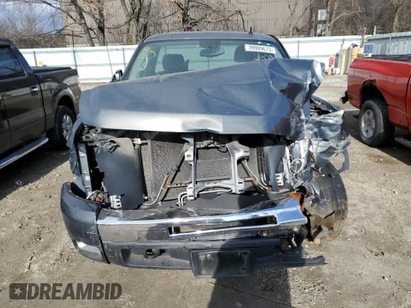 ✅ 2011 Chevrolet Silverado 1500 LT • VIN: 1GCNKSE00BZ155277 • Lot: 39909673. Listed on Copart with Not provided. Free auction sales archive from the USA and detailed vehicle history report at DreamBid. Image 5.