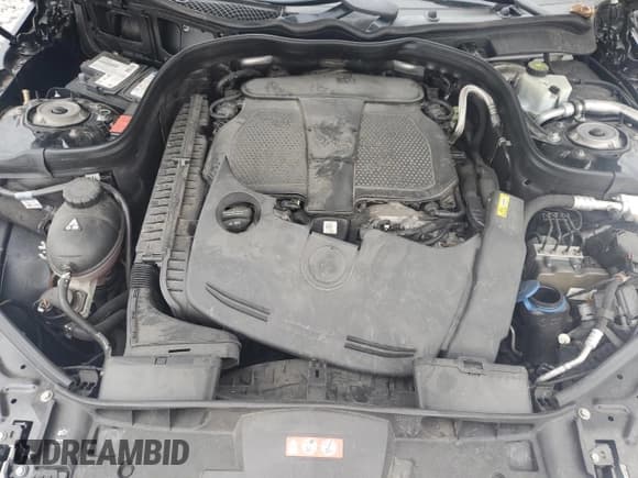 ✅ 2016 Mercedes-Benz E 350 Luxury • VIN: WDDHF8JB8GB194961 • Лот: 90229975. Опубликован ранее на Copart с пробегом Не указан. Бесплатный доступ к архиву аукционных продаж из США и подробный отчёт об истории автомобиля на DreamBid. Изображение 11.