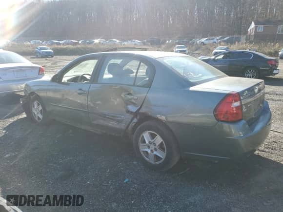 2004 Chevrolet Malibu LS z VIN 1G1ZT54864F153649, wystawiony jako Copart lot #83007004 z przebiegiem Nie podano mil oraz Szkoda całkowita • Salvage title. Historia ofert i sprzedaży dostępna na DreamBid. Obrazek 2.