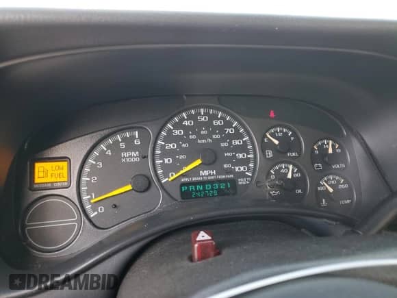 ✅ 2000 Chevrolet Silverado 1500 LT • VIN: 2GCEK19T9Y1375842 • Lot: 64787384. Wystawiony na Copart z przebiegiem 242 729 mil mil. Skorzystaj z bezpłatnego archiwum sprzedaży aukcyjnych z USA i zobacz szczegółowy raport historii pojazdu na DreamBid. Zdjęcie 9.