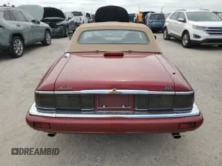 ✅ 1995 Jaguar XJS • VIN: SAJNX2742SC197388 • Лот: 76579714. Опубликован ранее на Copart с пробегом 99 077 миль. Бесплатный доступ к архиву аукционных продаж из США и подробный отчёт об истории автомобиля на DreamBid. Изображение 6.