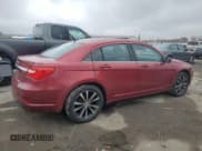 ✅ 2012 Chrysler 200 S • VIN: 1C3CCBHG8CN236909 • Лот: 93349705. Опубликован ранее на Copart с пробегом 74 565 миль. Бесплатный доступ к архиву аукционных продаж из США и подробный отчёт об истории автомобиля на DreamBid. Изображение 3.