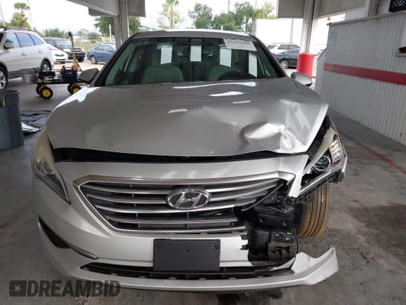 ✅ 2016 Hyundai Sonata SE • VIN: 5NPE24AF9GH355093 • Лот: 43555306. Опубликован ранее на IAAI с пробегом 152 445 миль. Бесплатный доступ к архиву аукционных продаж из США и подробный отчёт об истории автомобиля на DreamBid. Изображение 13.