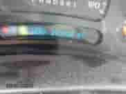 2006 Chevrolet Silverado 1500 LT1 z VIN 2GCEK13Z961269076, wystawiony jako IAAI lot #42697230 z przebiegiem 283 980 mil mil oraz . Historia ofert i sprzedaży dostępna na DreamBid. Obrazek 14.