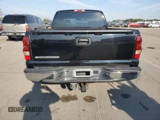 ✅ 2006 Chevrolet Silverado 1500 Work Truck • VIN: 2GCEC19Z461315224 • Лот: 71313414. Опубликован ранее на Copart с пробегом 241 696 миль. Бесплатный доступ к архиву аукционных продаж из США и подробный отчёт об истории автомобиля на DreamBid. Изображение 6.