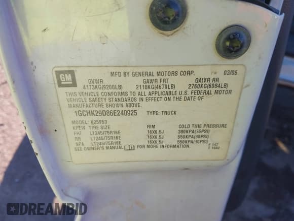 ✅ 2006 Chevrolet Silverado 2500HD LT2 • VIN: 1GCHK29D86E240925 • Лот: 41051872. Опубликован ранее на IAAI с пробегом 281 976 миль. Бесплатный доступ к архиву аукционных продаж из США и подробный отчёт об истории автомобиля на DreamBid. Изображение 9.