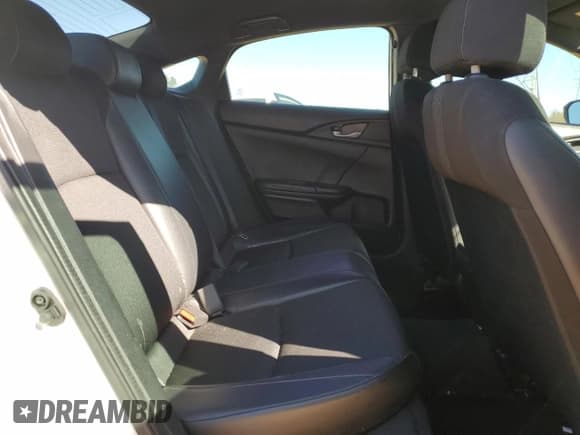 ✅ 2020 Honda Civic Sport • VIN: 2HGFC2F82LH525640 • Lot: 82593575. Wystawiony na Copart z przebiegiem 101 385 mil. Bezpłatny archiwum sprzedaży aukcyjnych z USA i szczegółowy raport historii pojazdu na DreamBid. Zdjęcie 10.