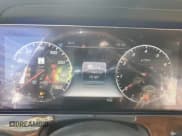 ✅ 2019 Mercedes-Benz E 300 • VIN: WDDZF4KBXKA586723 • Lot: 62183695. Listed on Copart with 73,187 mi. Free auction sales archive from the USA and detailed vehicle history report at DreamBid. Image 9.