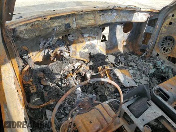 ✅ 1994 Ford Ranger XLT • VIN: 1FTCR10U6RTA92755 • Lot: 63377485. Wystawiony na Copart z przebiegiem Nie podano. Bezpłatny archiwum sprzedaży aukcyjnych z USA i szczegółowy raport historii pojazdu na DreamBid. Zdjęcie 8.